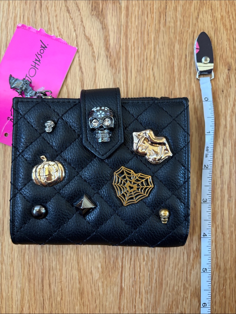 Betsey Johnson Hallow-Queen Halloween Skull Wallet NWT - Picture 10 of 10